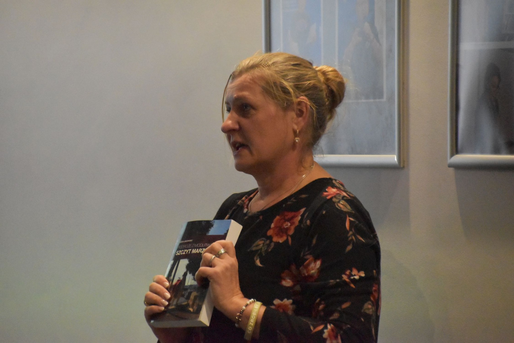 16 grudnia 2025 odbyło się spotkanie autorskie z pisarką i podróżniczką Elżbietą Janaszkiewicz, autorką książek m.in. „Alpejskim Szlakiem”, „Szczyt marzeń”, w ramach Dnia Kultury Włoskiej